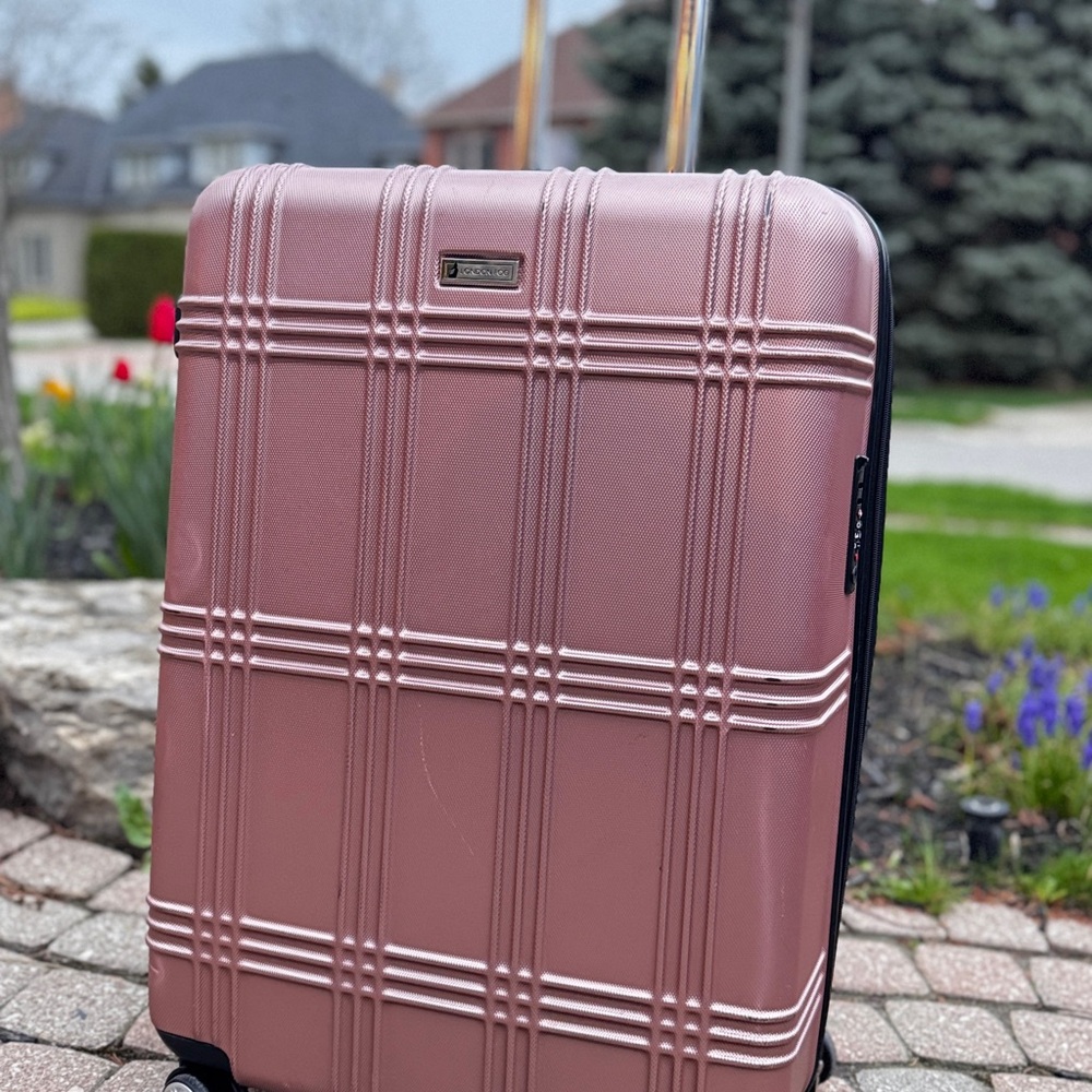 London Fog Gray Leyton Hardside Luggage